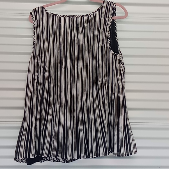 Women's Davina top size 2x nwot - Picture 4 of 5